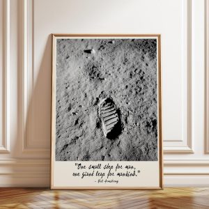 Tranh treo tường, tranh trang trí, Apollo 11 Moon Landing Print: Neil Armstrong's First Step