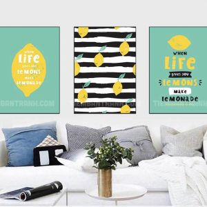 Tranh Bộ 3 Quả Chanh Vàng Lemonade Và Nền Sọc Kẻ Đen Trắng - Tranh Decor Nhà Bếp Tươi Mới